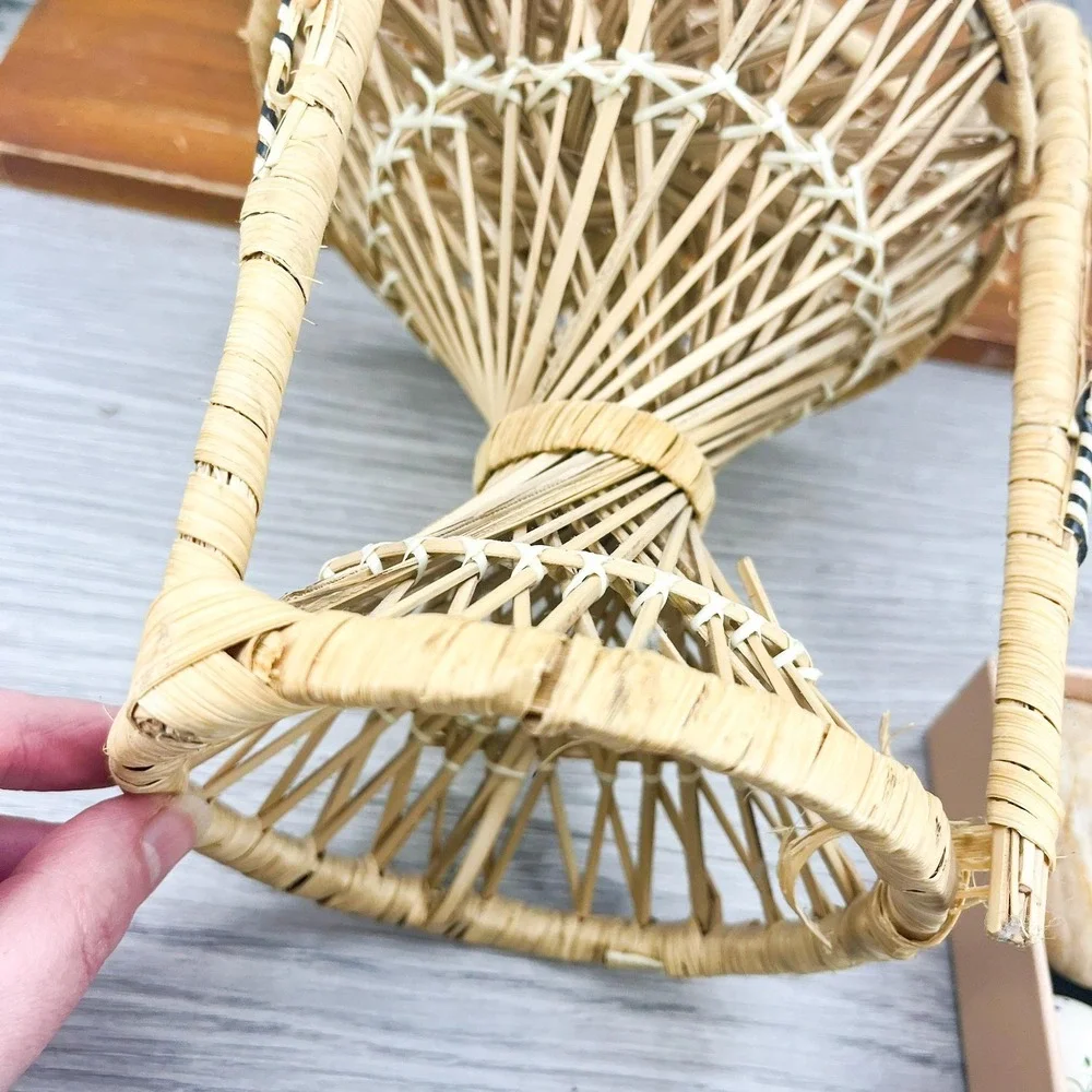 N/A unique wicker